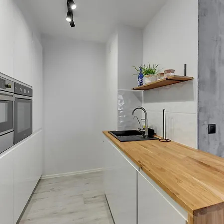 Apartment Wave Silence - Tysiaclecia 2 *
